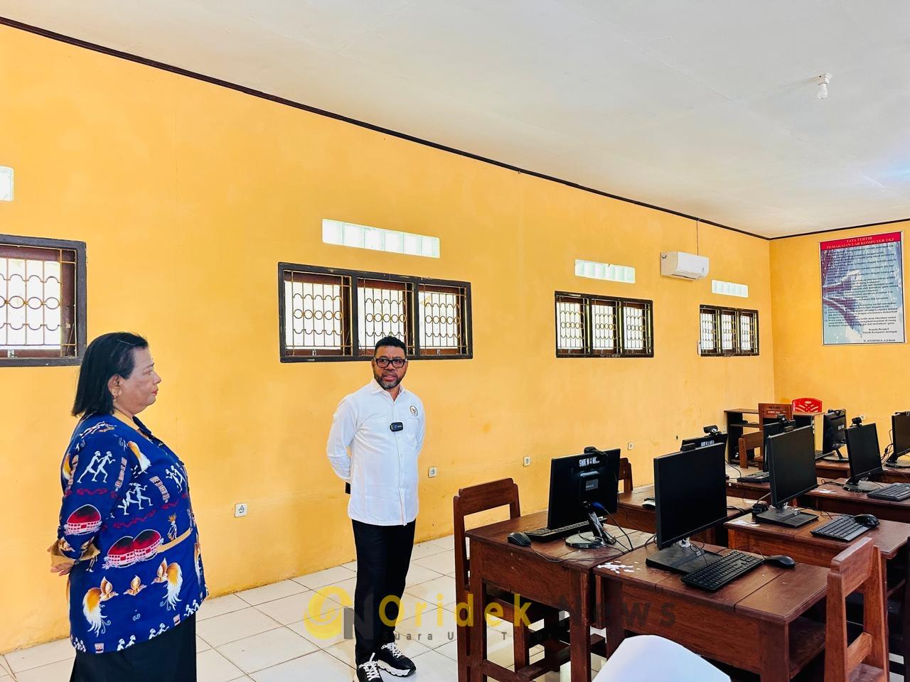 Anggaran Pendidikan Besar, Senator Filep Wamafma Pertanyakan Pemerataan ...